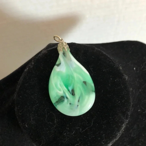 Vtg  Swirl Glass Pendant - Picture 1 of 4